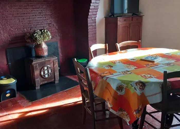 Maison De Campagne Les Chenes.